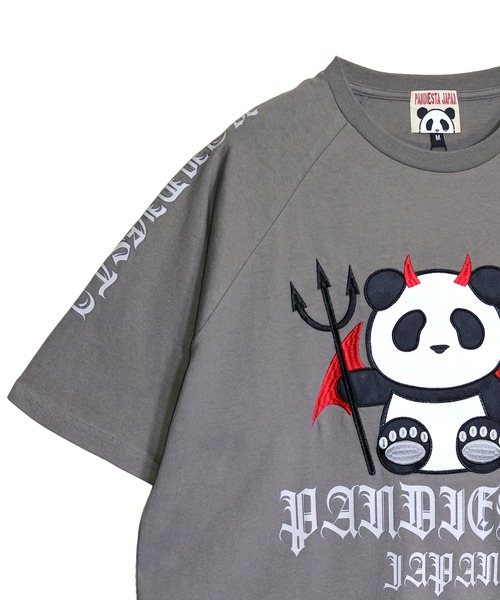 PANDIESTA(パンディエスタ)の「デビルパンダさんハトメTシャツ(M2)(Tシャツ/カットソー・メンズ・ブラック/ホワイト/チャコール・XL/L/M)」の6枚目の写真