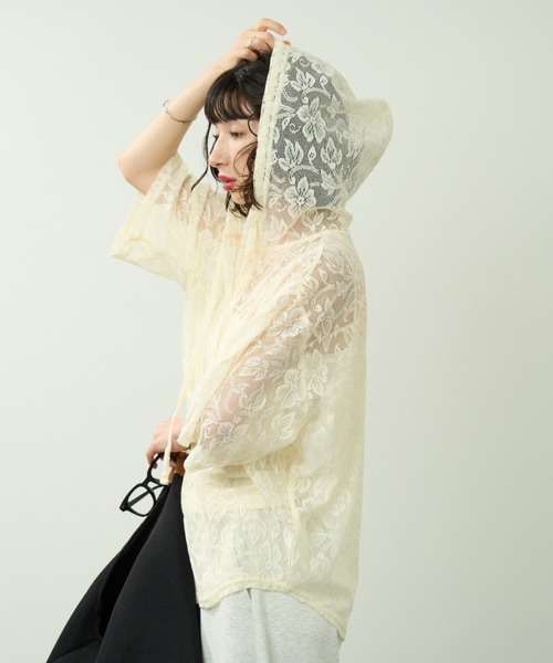 A.D.C.L.(エーディーシーエル)の「レースシアー フード付き 半袖シャツ(シャツ/ブラウス・レディース・ホワイト/ブラック・M/L)」の11枚目の写真