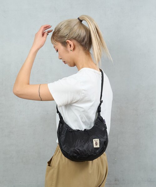 BIRTHDAY BAR（バースデイバー）の「【COBMASTER】COB SIL BANANA SHOULDER（ショルダーバッグ・レディース・ブラック/バイオレット/ミント・0）」の2枚目の写真