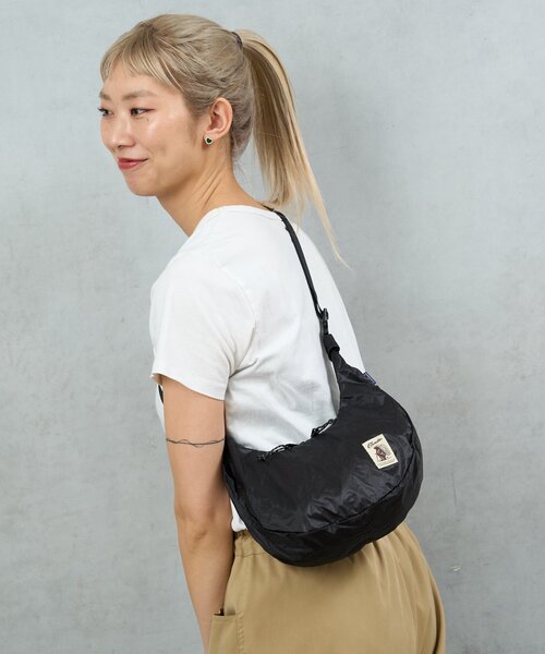 BIRTHDAY BAR（バースデイバー）の「【COBMASTER】COB SIL BANANA SHOULDER（ショルダーバッグ・レディース・ブラック/バイオレット/ミント・0）」の5枚目の写真