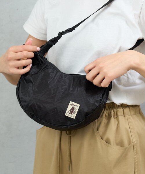 BIRTHDAY BAR（バースデイバー）の「【COBMASTER】COB SIL BANANA SHOULDER（ショルダーバッグ・レディース・ブラック/バイオレット/ミント・0）」の7枚目の写真