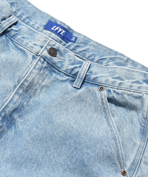 LFYT（エルエフワイティー）の「LFYT ラファイエット - DOUBLE KNEE DENIM PAINTER SHORTS ハーフパンツ LS261302（デニムパンツ・メンズ・インディゴブルー/ライトブルー・34inch/36inch/38inch/32inch）」の5枚目の写真