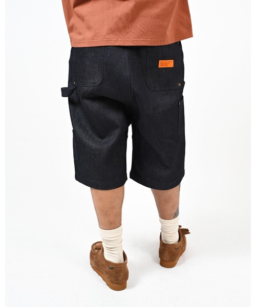 LFYT（エルエフワイティー）の「LFYT ラファイエット - DOUBLE KNEE DENIM PAINTER SHORTS ハーフパンツ LS261302（デニムパンツ・メンズ・インディゴブルー/ライトブルー・34inch/36inch/38inch/32inch）」の12枚目の写真
