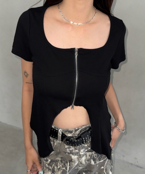 Bamm（バム）の「フロントジップデザインヘムT（Tシャツ/カットソー・レディース・ブラック/ホワイト/チャコールグレー・FREE）」の13枚目の写真