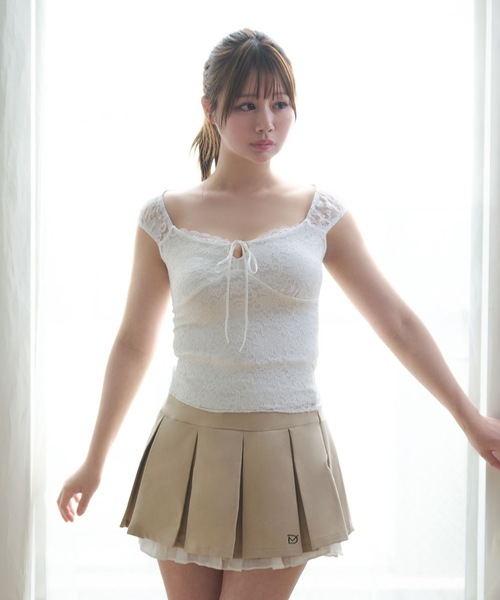 M DOLLY(エムドリー)の「Lace emma ribbon tops / レースエマリボントップス(その他トップス・レディース・ブラック/ホワイト・FREE)」の3枚目の写真