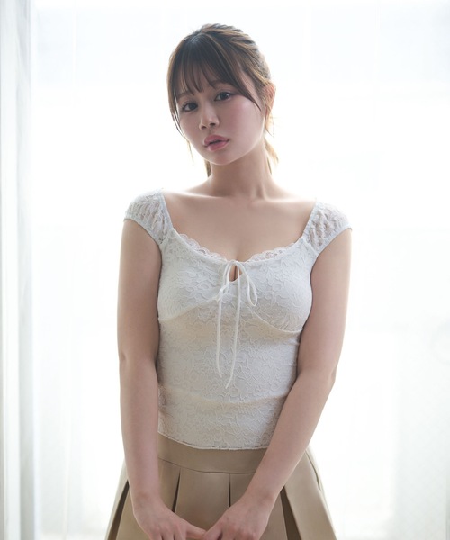 M DOLLY(エムドリー)の「Lace emma ribbon tops / レースエマリボントップス(その他トップス・レディース・ブラック/ホワイト・FREE)」の5枚目の写真