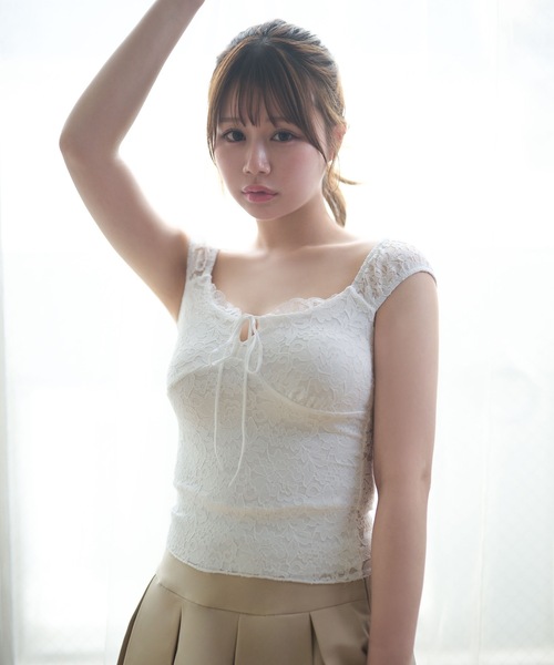 M DOLLY(エムドリー)の「Lace emma ribbon tops / レースエマリボントップス(その他トップス・レディース・ブラック/ホワイト・FREE)」の6枚目の写真