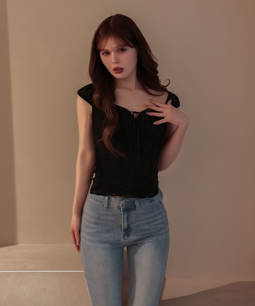 M DOLLY(エムドリー)の「Lace emma ribbon tops / レースエマリボントップス(その他トップス・レディース・ブラック/ホワイト・FREE)」の13枚目の写真