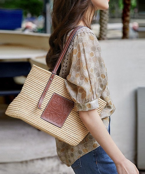 ONEP STAR(ワンピスター)の「総柄×レースデザイン半袖(シャツ/ブラウス・レディース・ネイビー/カーキ・MEDIUM/LARGE/X-LARGE)」の7枚目の写真