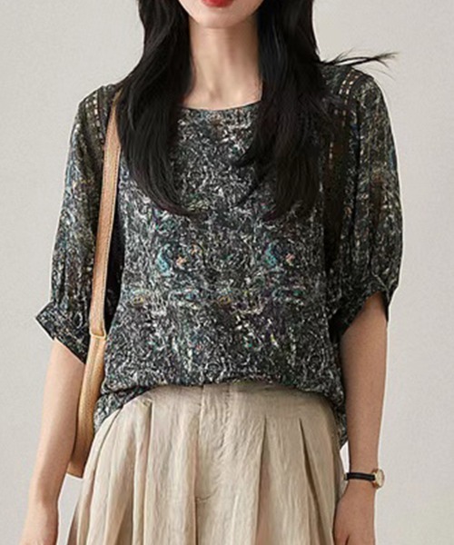 ONEP STAR(ワンピスター)の「総柄×レースデザイン半袖(シャツ/ブラウス・レディース・ネイビー/カーキ・MEDIUM/LARGE/X-LARGE)」の9枚目の写真