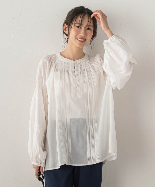 Droite lautreamont(ドロワットロートレアモン)の「コットンシアーボイルブラウス(シャツ/ブラウス・レディース・オフホワイト/ブルー/ブラック・M)」の2枚目の写真