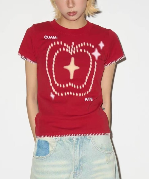Achic(アシック)の「Y2K アップルプリント コンパクトT(Tシャツ/カットソー・レディース・レッド・M)」の7枚目の写真