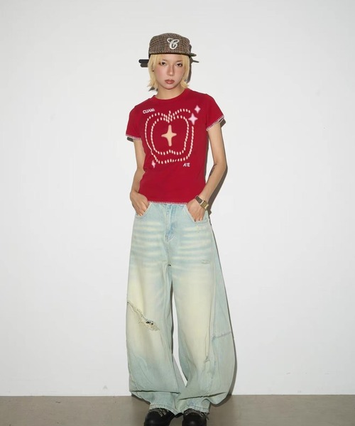 Achic(アシック)の「Y2K アップルプリント コンパクトT(Tシャツ/カットソー・レディース・レッド・M)」の8枚目の写真