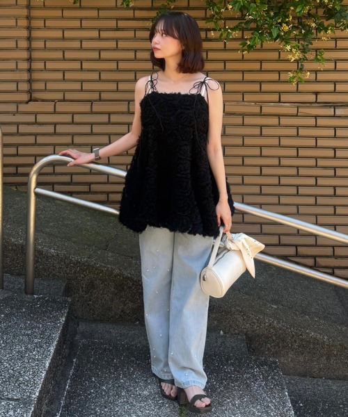 MELSOI.(メルソイ)の「フラワーペタルチュールキャミトップス(キャミソール・レディース・ブラック/ピンク/アイボリー・FREE)」の6枚目の写真