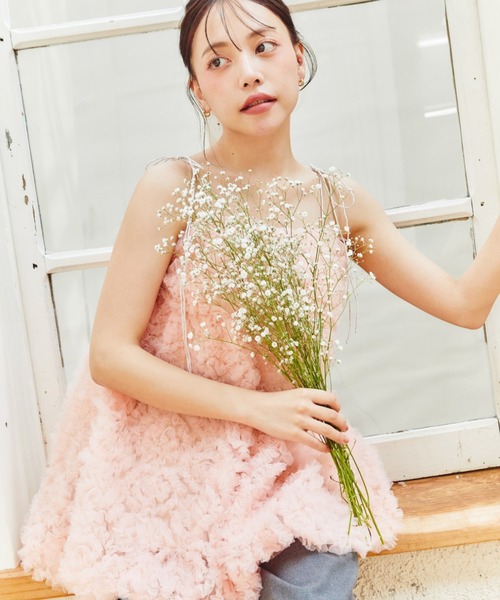MELSOI.(メルソイ)の「フラワーペタルチュールキャミトップス(キャミソール・レディース・ブラック/ピンク/アイボリー・FREE)」の15枚目の写真