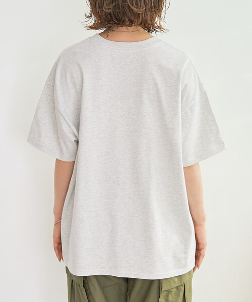 FREAK'S STORE(フリークスストア)の「限定展開 配色 刺繍 ロゴ 半袖 Tシャツ(Tシャツ/カットソー・レディース・ライトグレー/ナチュラル/ブラック/ベージュ・フリ-)」の19枚目の写真