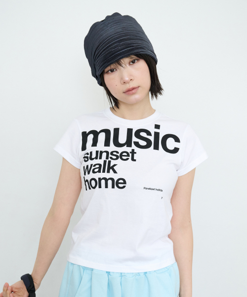 PARAKEET(パラキート)の「ホリデーティー (ホワイト)(Tシャツ/カットソー・レディース・ホワイト・OS)」の2枚目の写真