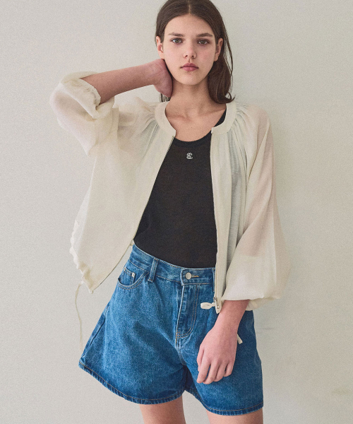SLOWLOLLI(スローローリ)の「Muse logo round knit sleeveless_4 Colors(Tシャツ/カットソー・レディース・グレー/ブルー/ブラック/アイボリー・FREE)」の11枚目の写真