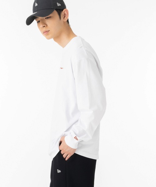 NEW ERA(ニューエラ)の「ニューエラ 長袖Tシャツ ロンT 手書き風ロゴ(Tシャツ/カットソー・メンズ・ホワイト/ブラック・XL/L/M/S/XXL)」の5枚目の写真