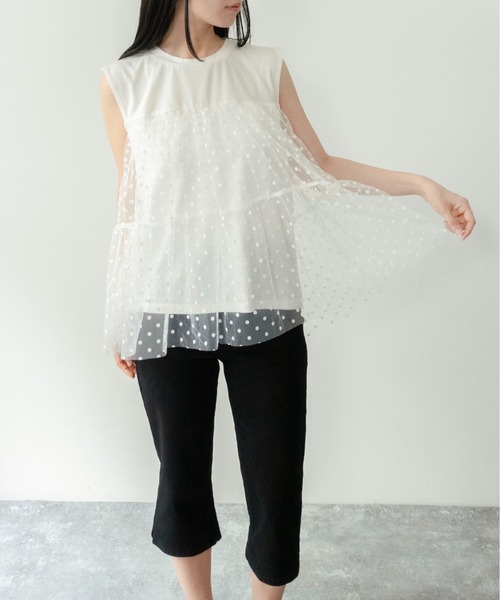on:nue（オンニュ）の「【on:nue】[着用動画あり！] チュールドッキングノースリーブトップス /2026 SS COLLECTION（Tシャツ/カットソー・レディース・ホワイト/ブラック・FREE）」の8枚目の写真