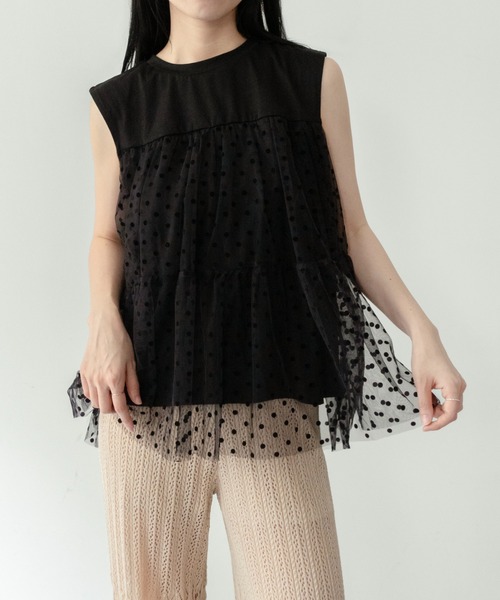 on:nue（オンニュ）の「【on:nue】[着用動画あり！] チュールドッキングノースリーブトップス /2026 SS COLLECTION（Tシャツ/カットソー・レディース・ホワイト/ブラック・FREE）」の11枚目の写真