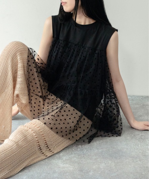 on:nue（オンニュ）の「【on:nue】[着用動画あり！] チュールドッキングノースリーブトップス /2026 SS COLLECTION（Tシャツ/カットソー・レディース・ホワイト/ブラック・FREE）」の14枚目の写真