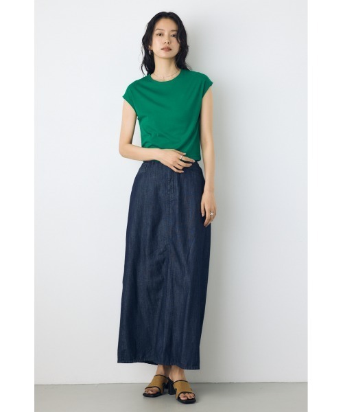 AZUL by moussy（アズールバイマウジー）の「【セットアップ対応】【身長/骨格別着用画像あり】ライトオンスデニムスカート（デニムスカート・レディース・ワンウォッシュ/ブルー・MEDIUM/SMALL）」の3枚目の写真