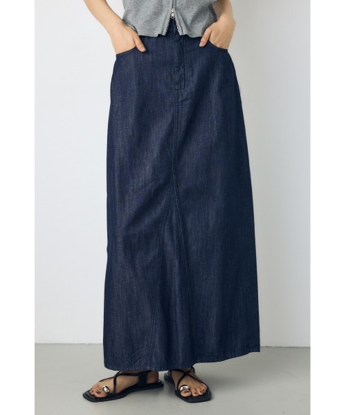 AZUL by moussy（アズールバイマウジー）の「【セットアップ対応】【身長/骨格別着用画像あり】ライトオンスデニムスカート（デニムスカート・レディース・ワンウォッシュ/ブルー・MEDIUM/SMALL）」の14枚目の写真
