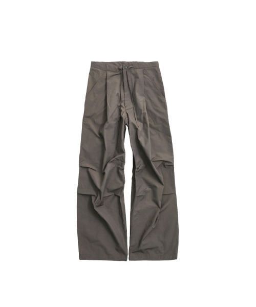 999HUMANITY(999ヒューマニティ)の「ナイロンイージーパンツ(カーキ)(スウェットパンツ・レディース・その他・4(XL)/3(L)/2(M)/1(S)/0(XS))」の1枚目の写真