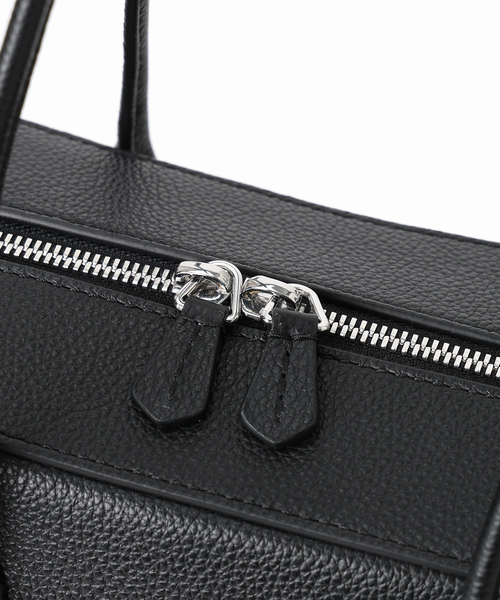 MAISON CANAU(メゾンカナウ)の「MAISON CANAU メゾン カナウ 別注ボックスボストン M 26FW1(ボストンバッグ・レディース・ブラック・FREE)」の14枚目の写真