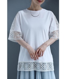 連なる蝶々レースTシャツトップス