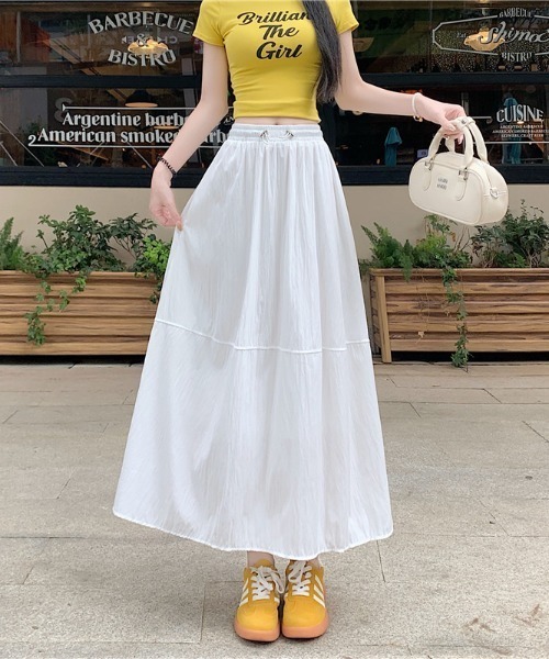AMAJI(アマジ)の「プラスサイズ ウエストドロスト ポケット付き Aラインスカート(裏地付き)(スカート・レディース・ホワイト/ブラック/ネイビー・X-LARGE/LARGE)」の1枚目の写真