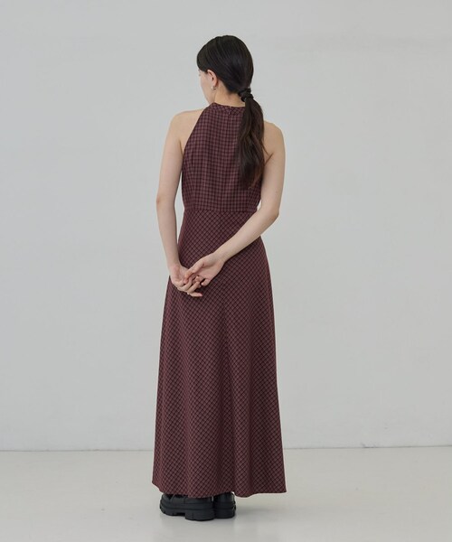 GALLEST(ギャレスト)の「チェックプリントロングワンピース(ワンピース・レディース・ワイン系1/ネイビー系1・38)」の20枚目の写真