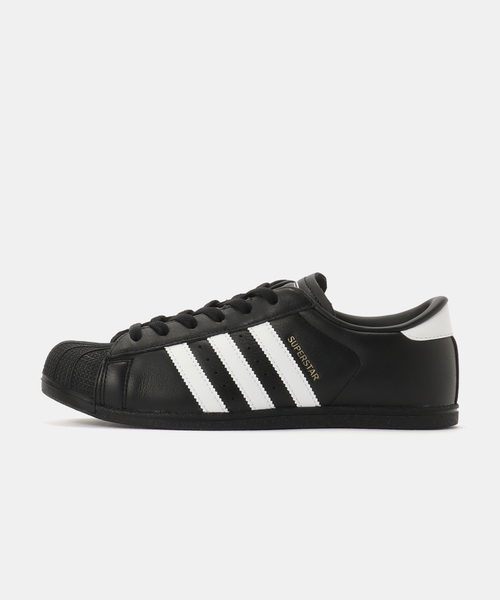 adidas Originals(アディダスオリジナルス)の「adidas Originals SUPERSTAR LO PRO W KI6824(スニーカー・レディース・ブラック・25cm/24.5cm/24cm/23.5cm/23cm)」の1枚目の写真