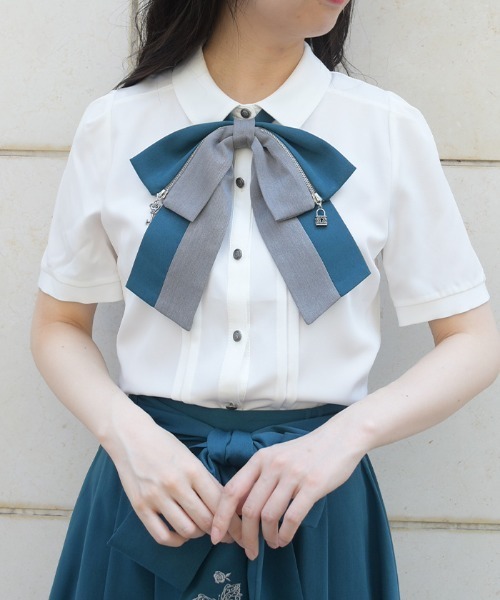 鍵×錠前モチーフリボンブラウス（シャツ/ブラウス）｜axes femme