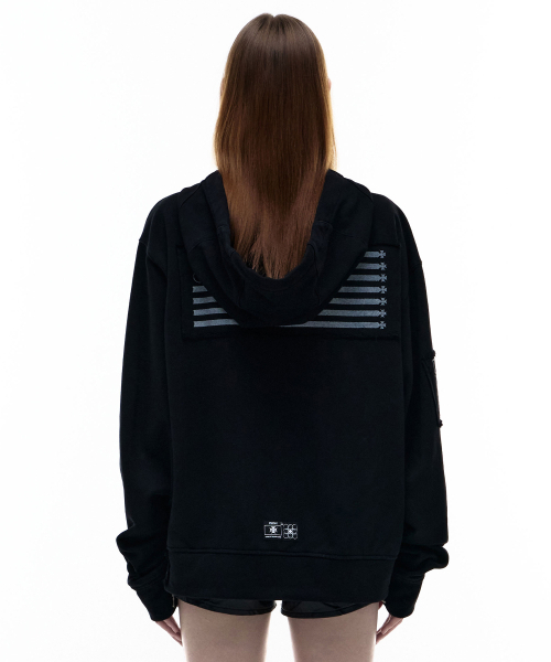 OPUS 0012(オーパス0012)の「Op. 07 UNIF HOOD ZIP-UP BLACK(パーカー・メンズ・その他・SMALL/MEDIUM/LARGE)」の4枚目の写真
