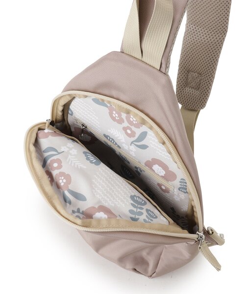 ITS'DEMO(イッツデモ)の「【撥水】カラピックボディバッグ(ボディバッグ/ウエストポーチ・レディース・ブラック/ベビーピンク/ブルーグリーン・00)」の19枚目の写真