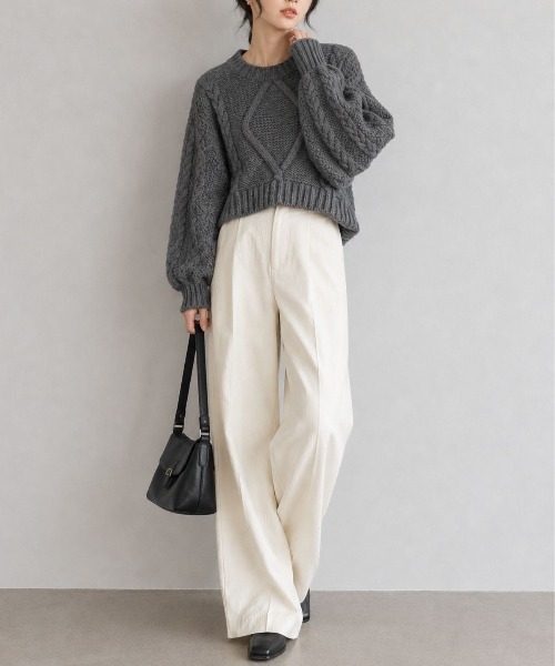 Human 2nd Occasion(ヒューマンセカンドオケージョン)の「ダイヤ柄 ロービングケーブルショート丈 ニットプルオーバー(ニット/セーター・レディース・チャコールグレー/オフホワイト・FREE)」の21枚目の写真