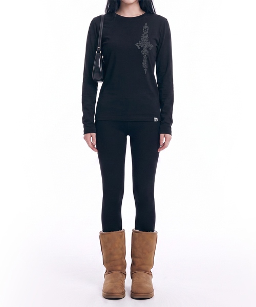 GRAVER（グレーバー）の「[UNISEX]SIM CROSS ロングスリーブ Tシャツ_4color（Tシャツ/カットソー・レディース・チャコールグレー/ホワイト/ライトホワイト/ブラック・MEDIUM/LARGE）」の11枚目の写真