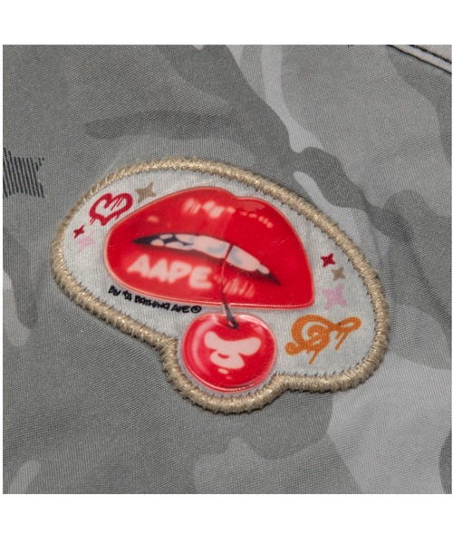 AAPE BY A BATHING APE(エーエイプバイアベイシングエイプ)の「AAPE CARGO PANTS(Detachable)(カーゴパンツ・レディース・ホワイト×ブラック・X-SMALL/XX-SMALL/SMALL)」の4枚目の写真