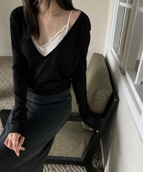 LOENNE(ロエヌ)の「Sheer Deep V-Neck Knit / シアーディープVネックニット(Tシャツ/カットソー・レディース・ホワイト/ブラック/ミント・FREE)」の5枚目の写真