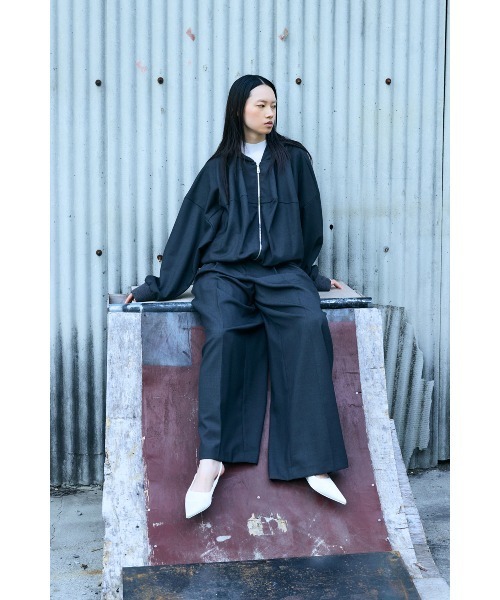 ENFOLD(エンフォルド)の「T/W/Rカルゼ Semi easy CP fig PT(その他パンツ・レディース・チャコールグレー/ダークネイビー・36/38/34)」の4枚目の写真