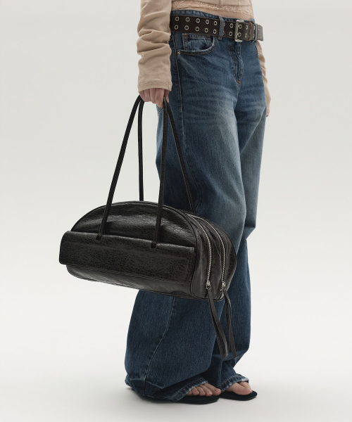 LCDC TM(エルシーディーシーティーエム)の「ARCH LONG SHOULDER BAG_MEDIUM (BROWN)(ショルダーバッグ・レディース・その他・OS)」の2枚目の写真