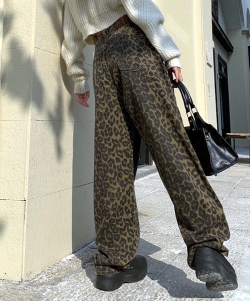 FUN（ファン）の「ヒョウガラワイドパンツ（その他パンツ・レディース・レオパード・M/S/L）」の2枚目の写真