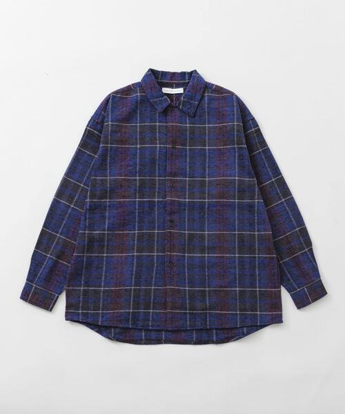 URBAN RESEARCH(アーバンリサーチ)の「MOLE CLASSIC SHIRTS(シャツ/ブラウス・メンズ・ブルー/グレー系その他/ブラウン/ブラック・MEDIUM/LARGE)」の1枚目の写真