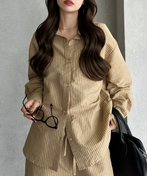 TREOVER（トレオーバー）の「抜け感をプラスするオーバーサイズシャツ（シャツ/ブラウス・レディース・ベージュ系その他/ブラウン系/ブルー系/ベージュ系その他2・FREE）」の9枚目の写真
