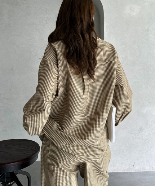 TREOVER（トレオーバー）の「抜け感をプラスするオーバーサイズシャツ（シャツ/ブラウス・レディース・ベージュ系その他/ブラウン系/ブルー系/ベージュ系その他2・FREE）」の14枚目の写真