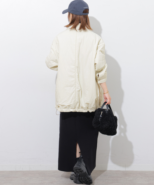 JOURNAL STANDARD relume(ジャーナルスタンダード レリューム)の「撥水ナイロン中綿シャツブルゾン(その他アウター・レディース・アイボリー/ブラック・FREE)」の11枚目の写真