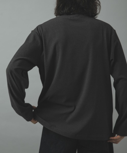 ITEMS URBANRESEARCH（アイテムズ アーバンリサーチ）の「マシュマロジャージークルーネックカットソー（Tシャツ/カットソー・メンズ・モカ/ブラック/チャコールグレー/ホワイト・LARGE/MEDIUM）」の17枚目の写真