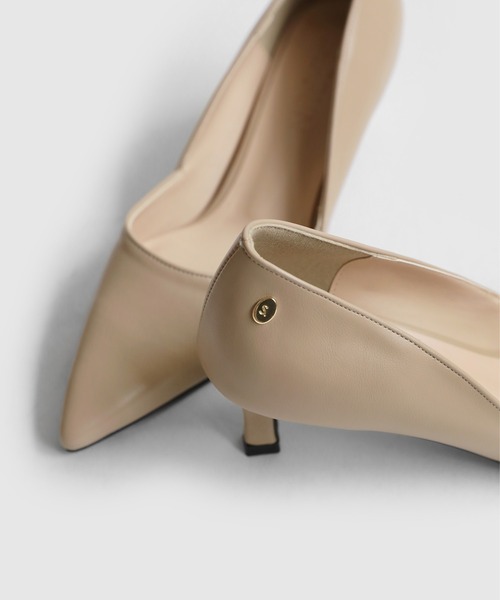 SAPPUN(サプン)の「Avinne(アヴィンヌ)ベーシックスティレットヒールパンプス(5cm)(220-65206)SAPPUN(サプン)(パンプス・レディース・ブラック/ベージュ・24.5/24/23.5/23/22.5)」の15枚目の写真